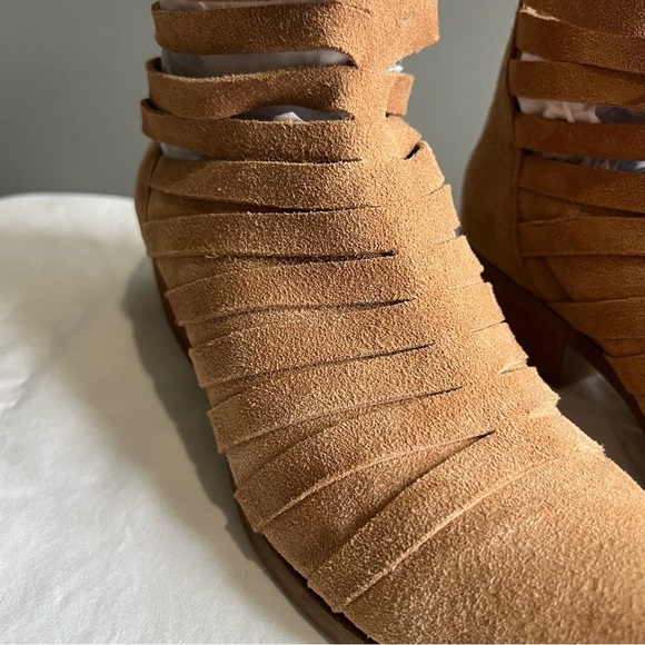 Carlos By Carlos Santana Breckin Strappy Leather Suede Booties 8.5 Tan - Picture 3 of 12